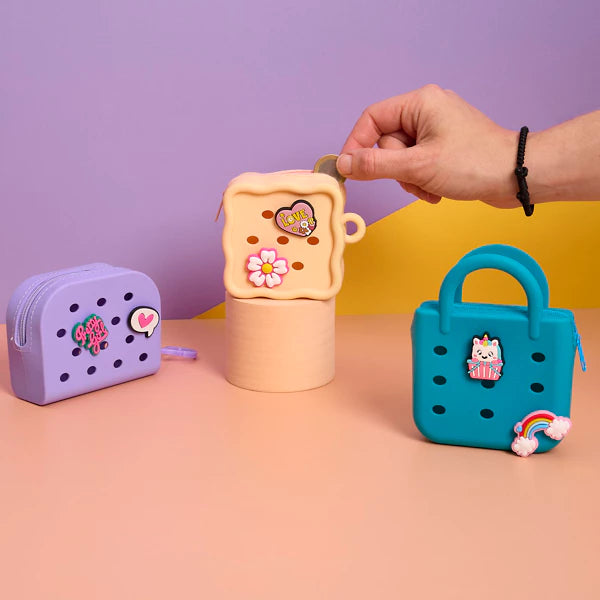 Small Silicone Coin Purse With Clip it