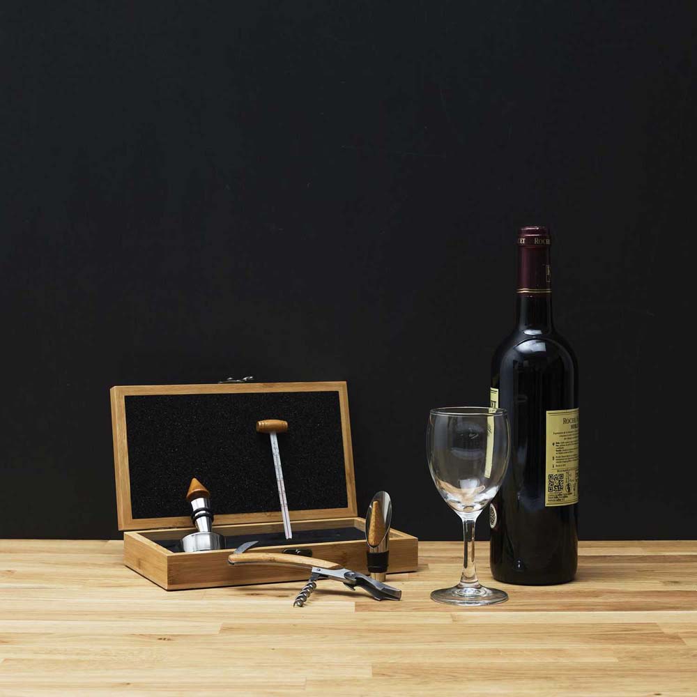 Bamboo Wine Box With 5 Accessories