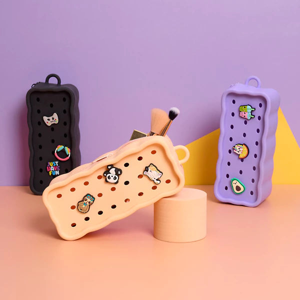 Silicone Pencil Case With Clip it